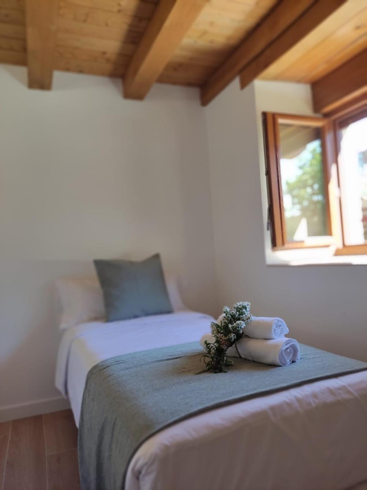 Casa Rural El Pinche Quincoces de Yuso ภายนอก รูปภาพ