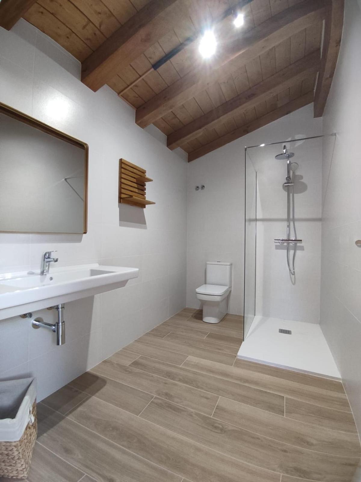 Casa Rural El Pinche Quincoces de Yuso ภายนอก รูปภาพ