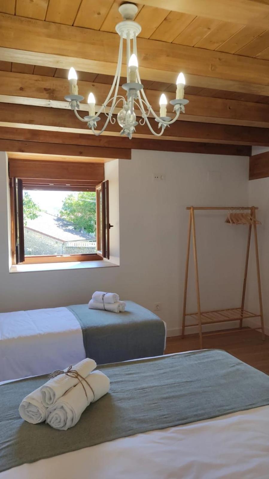Casa Rural El Pinche Quincoces de Yuso ภายนอก รูปภาพ