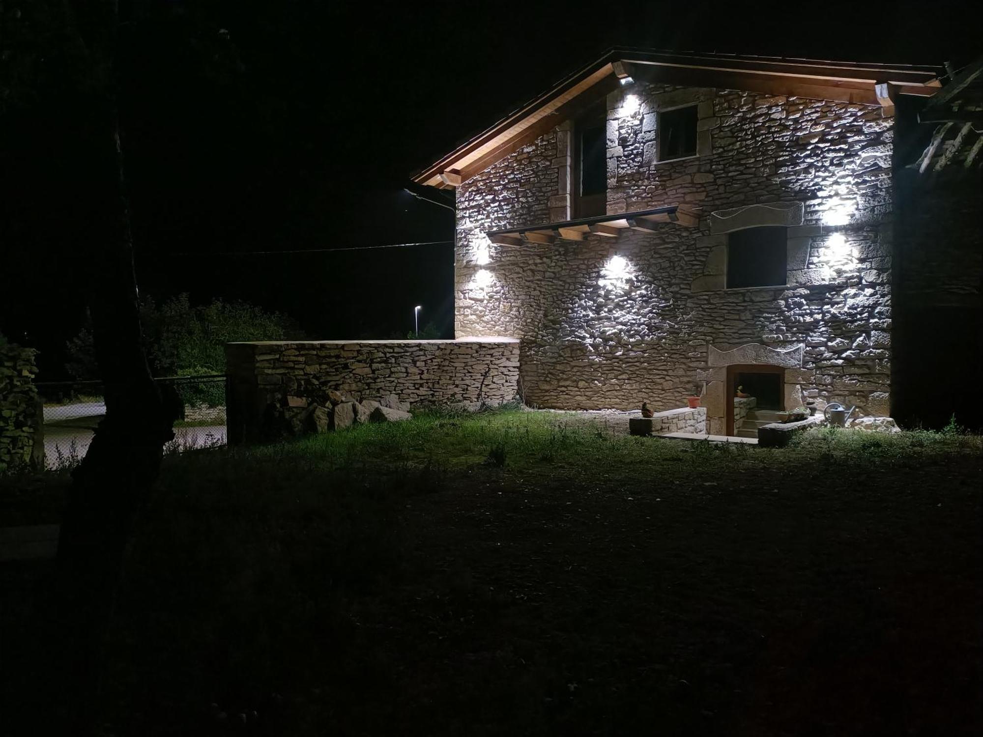 Casa Rural El Pinche Quincoces de Yuso ภายนอก รูปภาพ